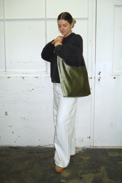 LIGHT GREEN VELVET BIG BAG