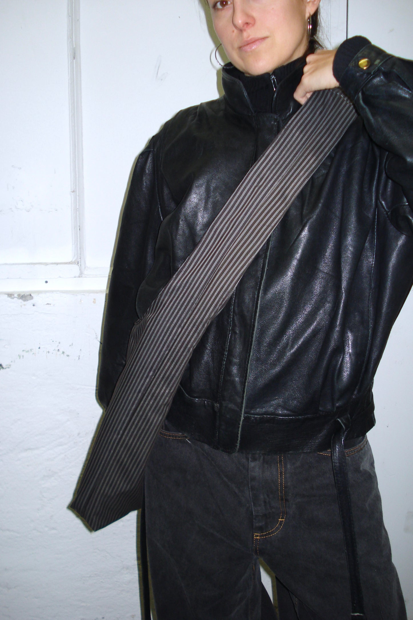 BLACK GREY STRIPED BIG BAG