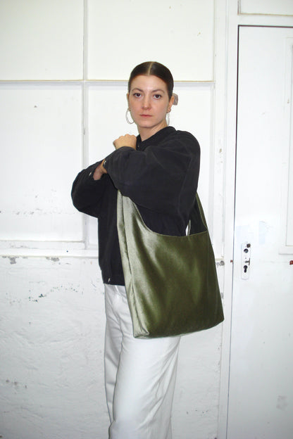 LIGHT GREEN VELVET BIG BAG