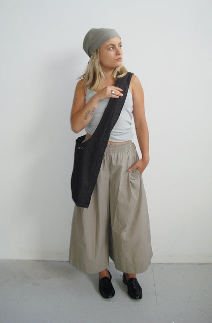 GREY DENIM BIG CROSSBODY BAG