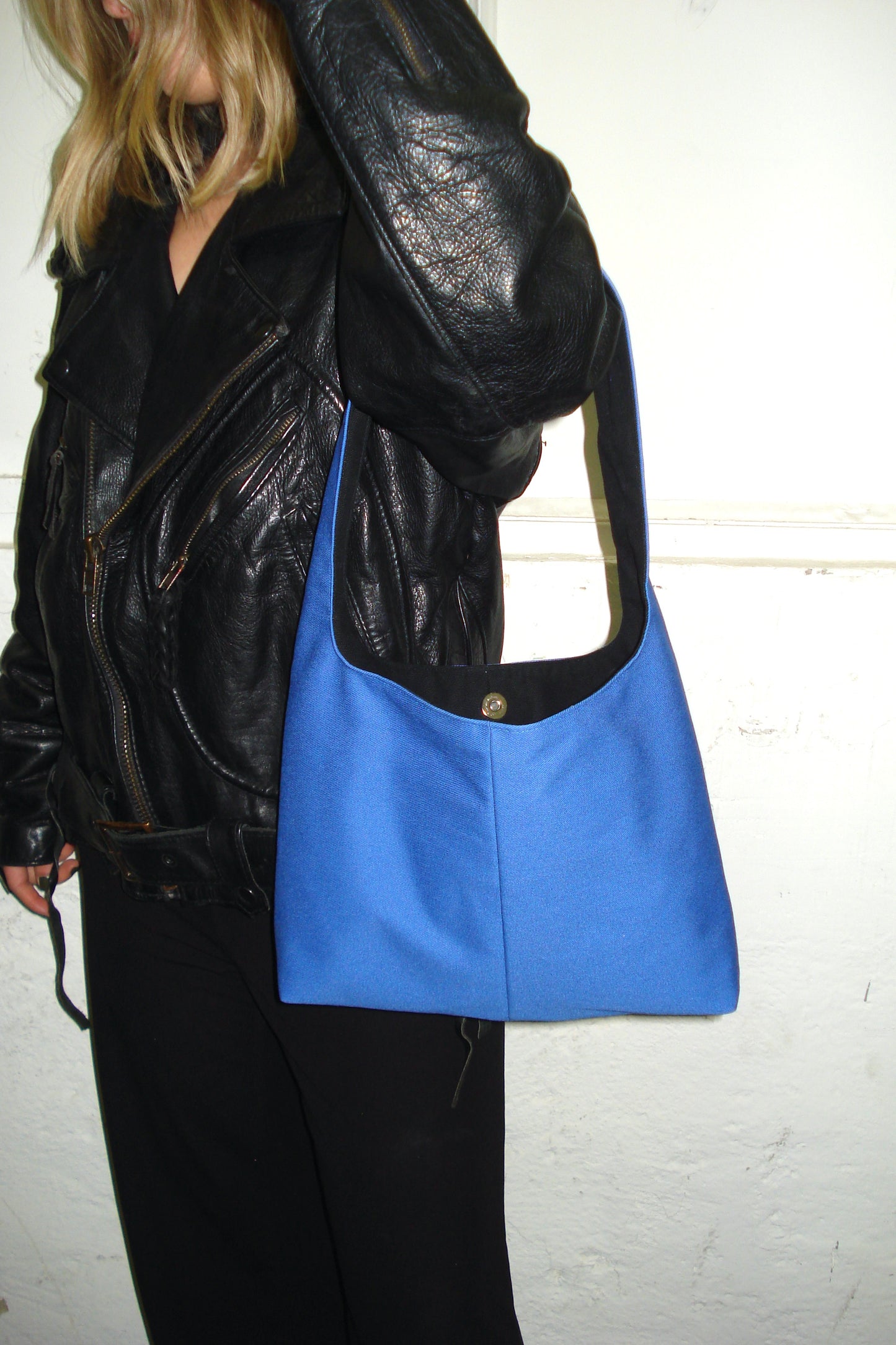 ELECTRIC BLUE MINI BAG