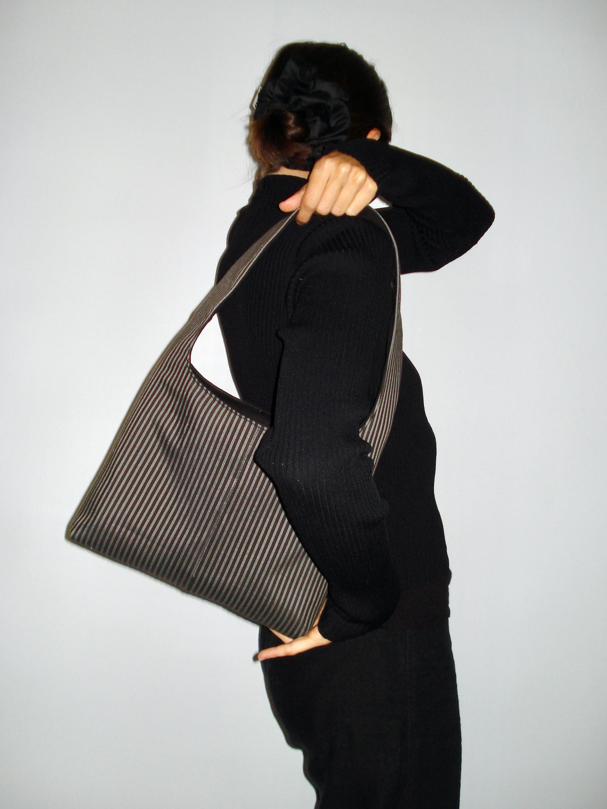 BLACK GREY STRIPED MINI BAG