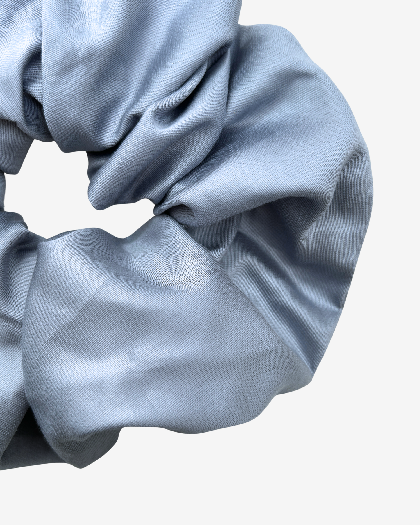 LIGHT BLUE SCRUNCHIE