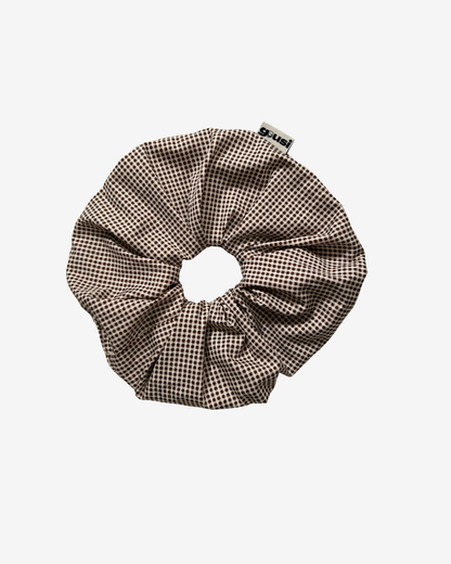 BROWN CHECKERED SCRUNCHIE
